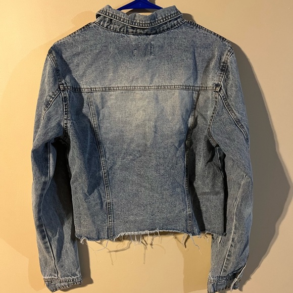 CISONO Cropped Jean Jacket - Picture 3 of 5